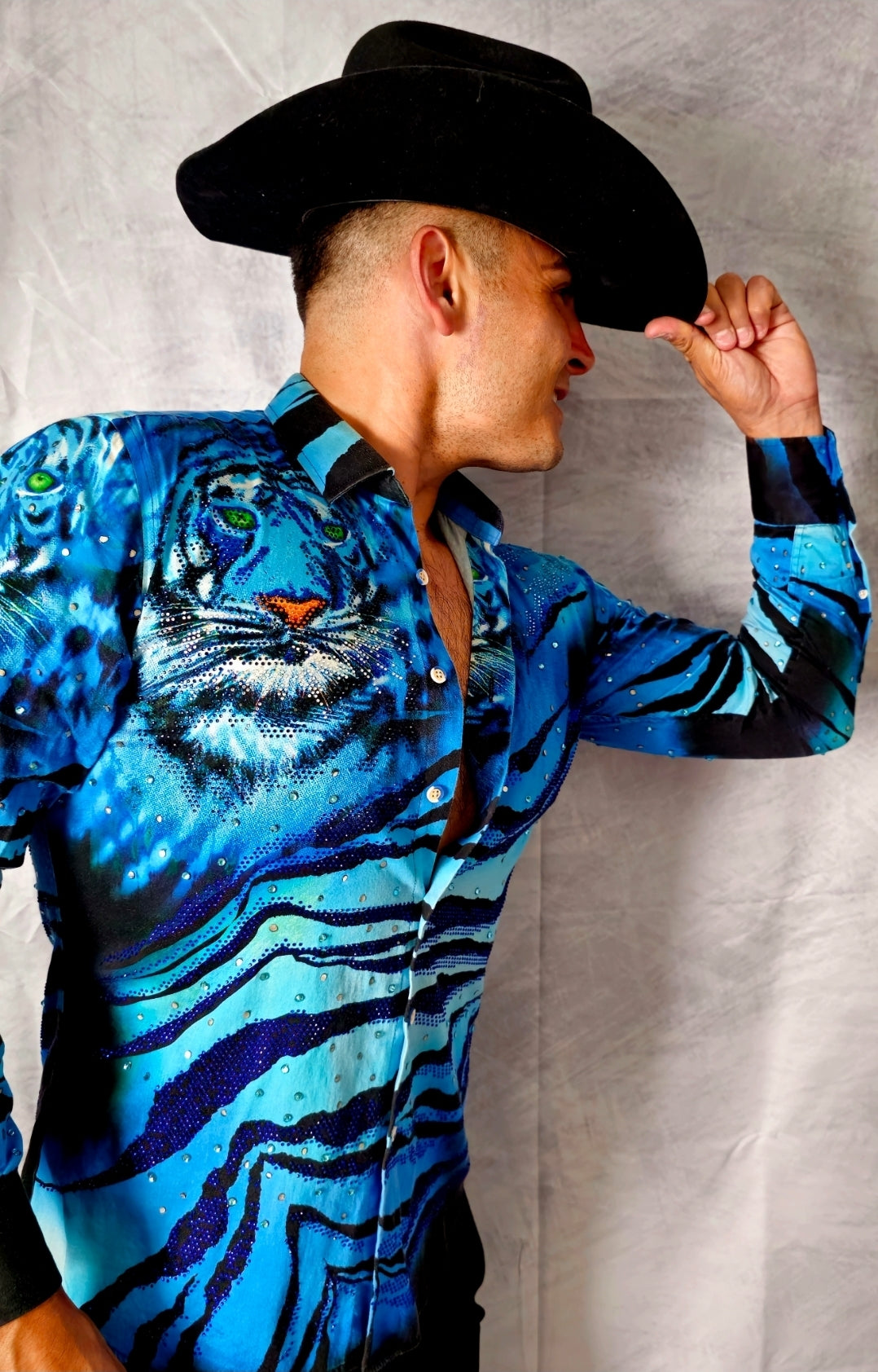 LION BLUELONG SLEEVE SHIRT