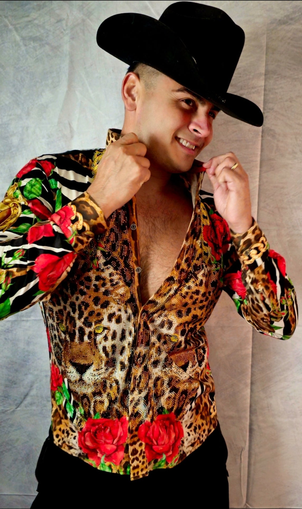 TIGER LONG SLEEVE SHIRT