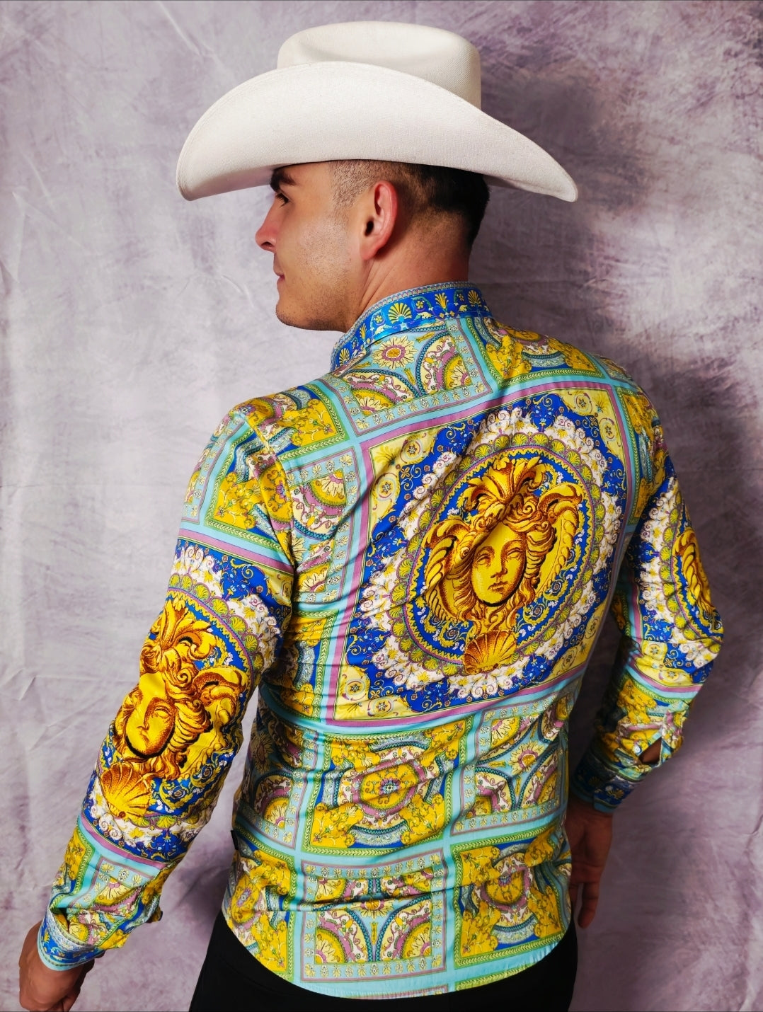 GREEN AND WITHE LONG SLEEVE SHIRT