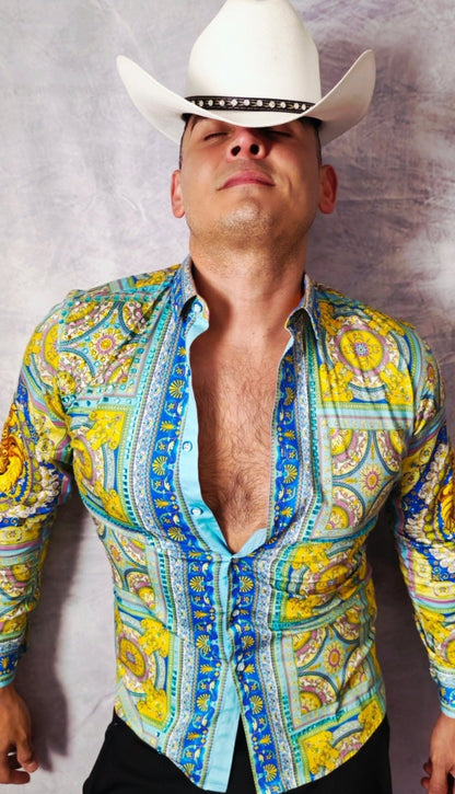 GREEN AND WITHE LONG SLEEVE SHIRT